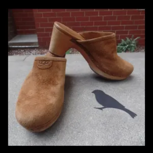 UGG Australian Abbie suede Clogs