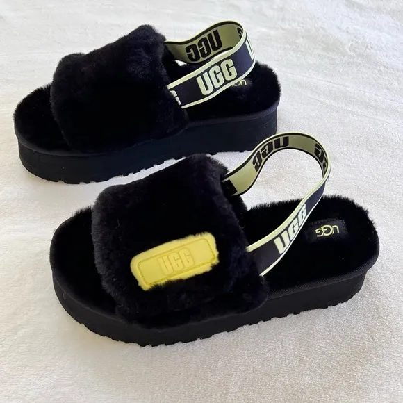 UGG Disco Slides in Black/Pollen
