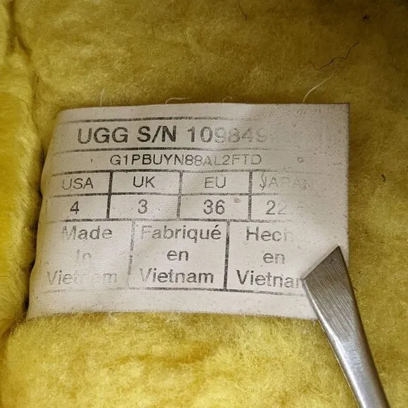 UGG Fluff Yeah Slides - Yellow