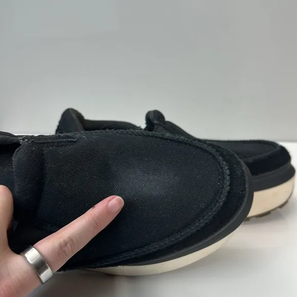 UGG Marin Slip On Platform Sneaker Black Size 9