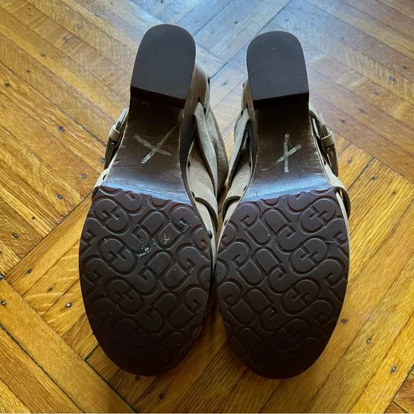 UGG Natalee Tan Platform Wood   Suede Mule Clogs