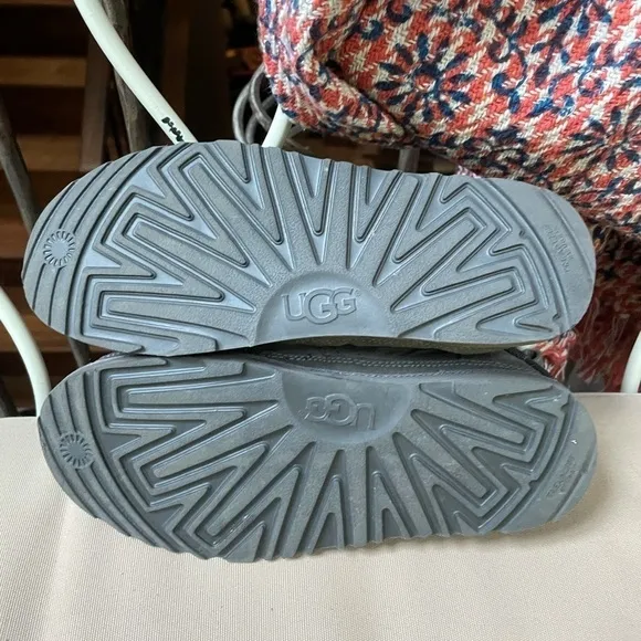Ugg Neumel Ripstop Chukka Boot Grey Size 6