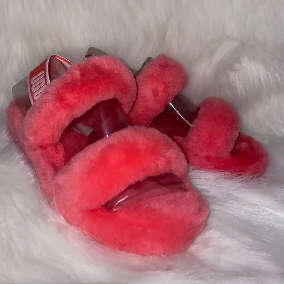UGG OH YEAH Slides size 9 strawberry sorbet