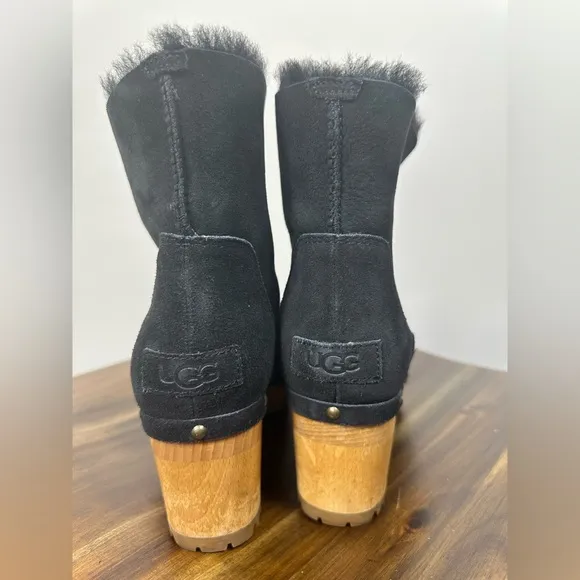UGG Thebes Black Suede Fur Lined Square Toe Slip On Platform Clogs Size 9