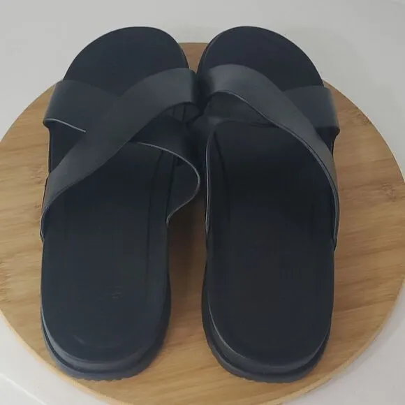 UGG Wainscott Slide Sandal Black Leather Slip On Men US 12 EU 45 NWOB