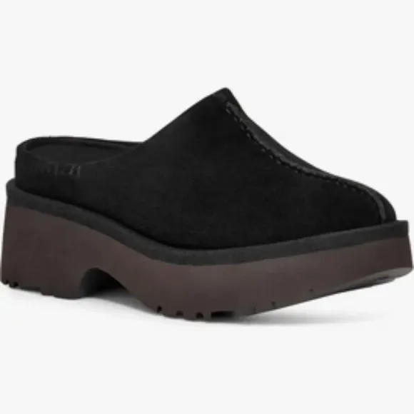 UGG Women's New Heights Clog in Black Suede  Sz: 9