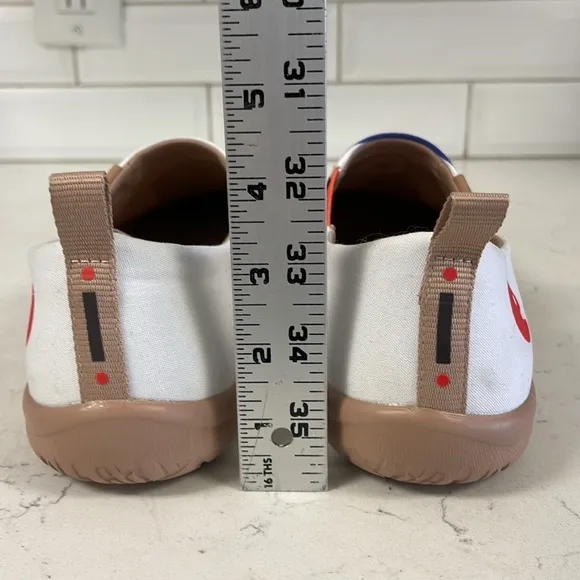 UIN Yum Yum Toledo I Men Size 8.5 Happy Doggies 3 Collection