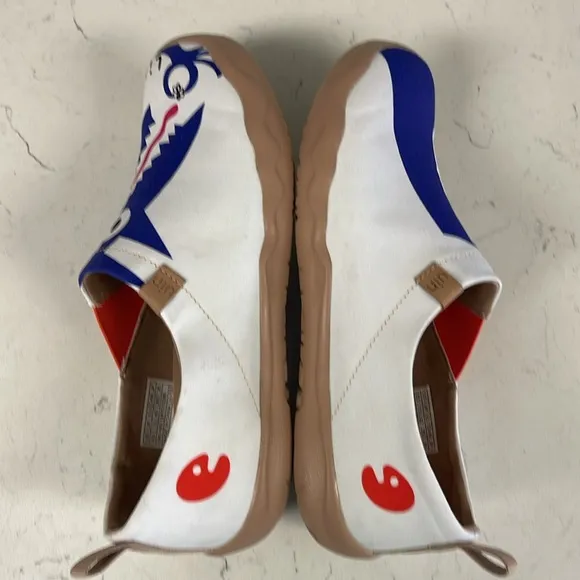 UIN Yum Yum Toledo I Men Size 8.5 Happy Doggies 3 Collection
