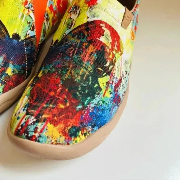 Uin Mottled Butterfly Slip Ons