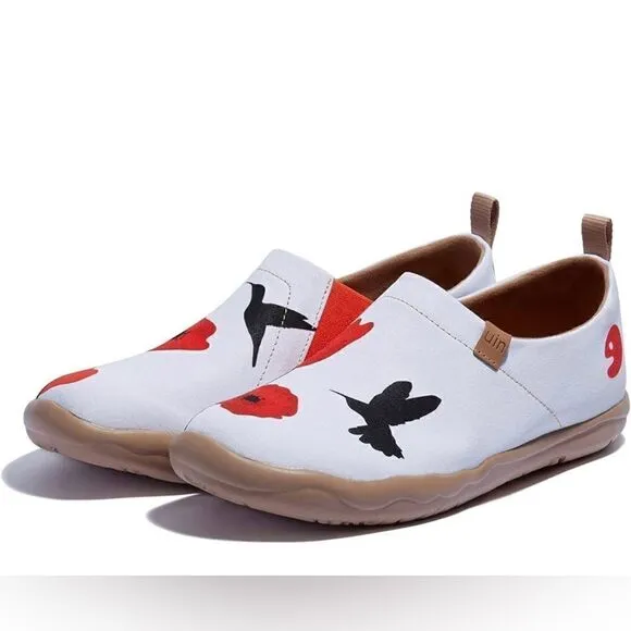 UIN NWT Women's Canvas Slip-On Travel Shoes (Hummingbird &amp; Poppy)