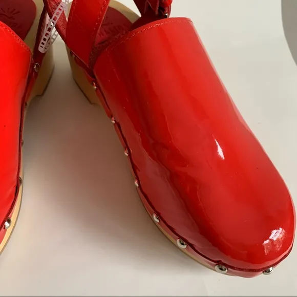 Unalira x Free People Kaia Red patent Leather Clogs ankle strap