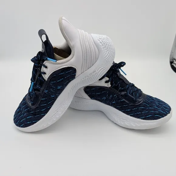 Under Armour Curry Flow 9 Unisex Basketball Shoe