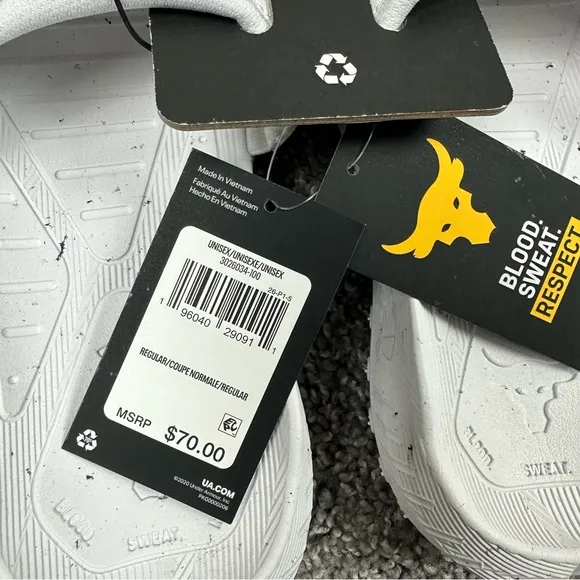 Under Armour Project Rock 3 Mens Slides Sandals White Gray Size 11 3026034-100