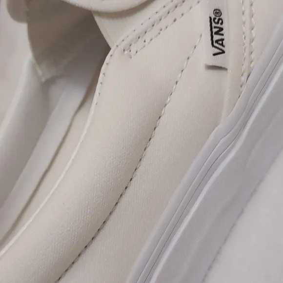 Unisex Vans Classic Slip On