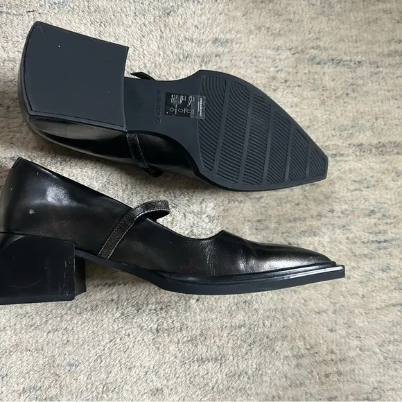 Vagabond Vivian Silver Heels