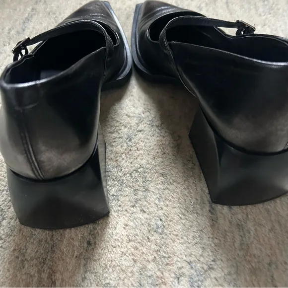 Vagabond Vivian Silver Heels