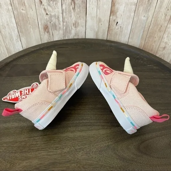 Vans Asher V Slip-On Pink Unicorn Sneaker Size 4.5 Toddler