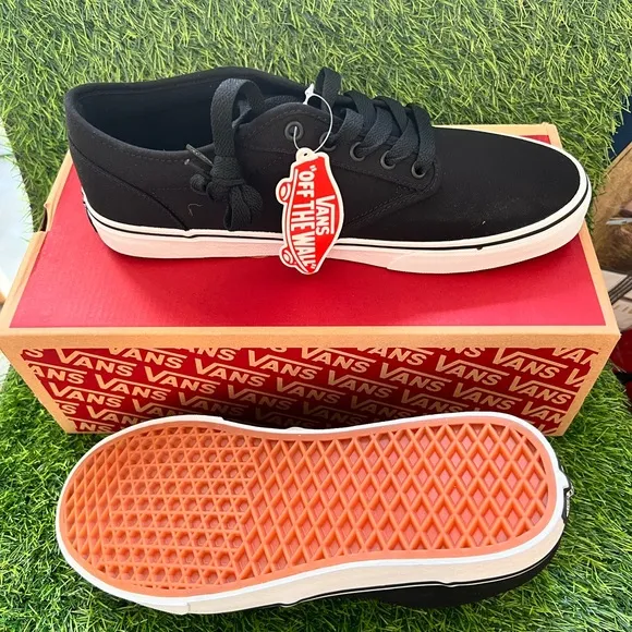 VANS ATWOOD CANVAS BLACK/WHITE
