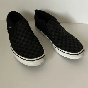 Vans Big Kids Unisex Black Classic Slip-On Checkerboard Print Size 7 Y