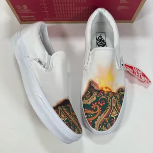 Vans Classic Slip-On Big Reveal True White Paisley Sneakers Men's Size 10