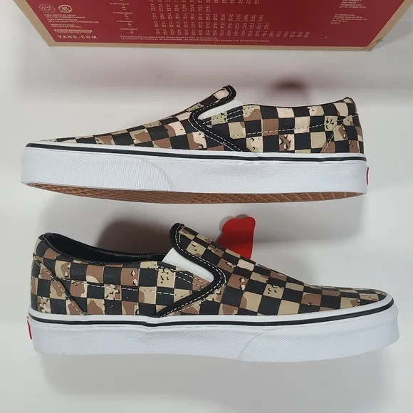 Vans Classic Slip-On Checkerboard Camo Desert Men's Size 7 Women’s Size 8.5