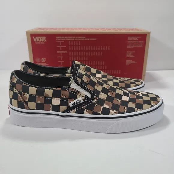 Vans Classic Slip-On Checkerboard Camo Desert Men's Size 7 Women’s Size 8.5