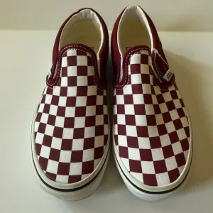 Vans Classic Slip-On Checkerboard Shoe size 1 kids