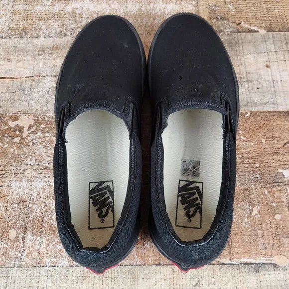 Vans Classic Slip-On Men Sz 9.5 Triple Black Canvas Low Top Sneaker Skater Shoe