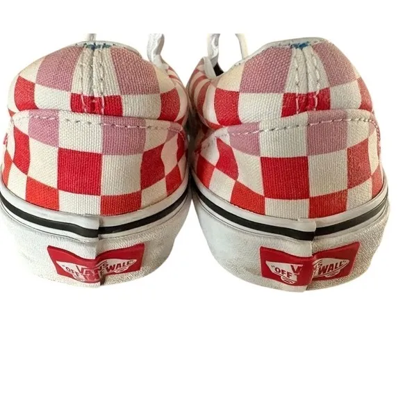 VANS Classic Slip-On Rainbow Checkerboard Canvas Sneakers SZ WOMEN'S 7.5/MEN'S 6
