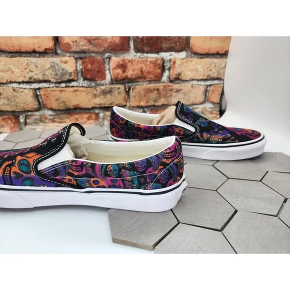 Vans Classic Slip On Trippy Drip Black Multi Size US 9 Men New VN0A7Q5D0ZB