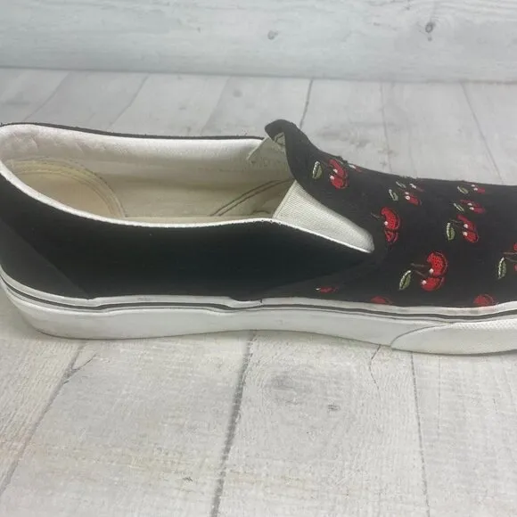 Vans Classiic Slip On Red CHERRIES Embroidered Black Base Canvas Sneakers Sz 12