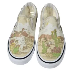Vans Cream and Green Desert Sneakers with Slip-On Design Boy's size 3.5 Women 5