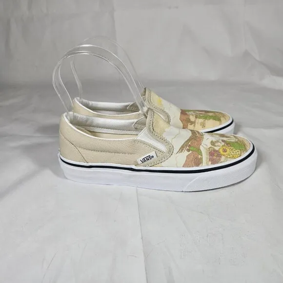 Vans Cream and Green Desert Sneakers with Slip-On Design Boy's size 3.5 Women 5