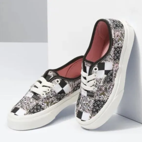 Vans Kids Authentic Patchwork Floral Shoe Multi/Marshmallow Size 11.0K NEW