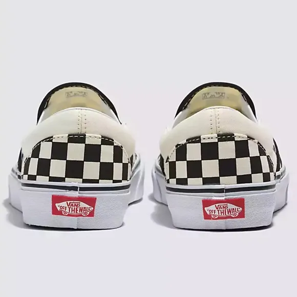 Vans Men’s Classic Slip-On BIk&amp;Whtchckerboard/WhtVN000EYEBWWSneakers
