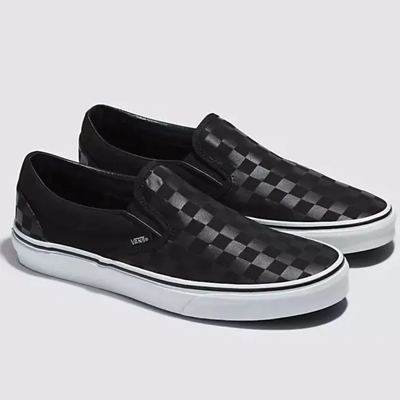 Vans Men’s Classic Slip-On (Checkerboard)Black/BlackVN000EYE276Sneakers