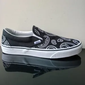 Vans Men's Classic Slip-On Peace Paisley Canvas Sneaker in Nice Looking