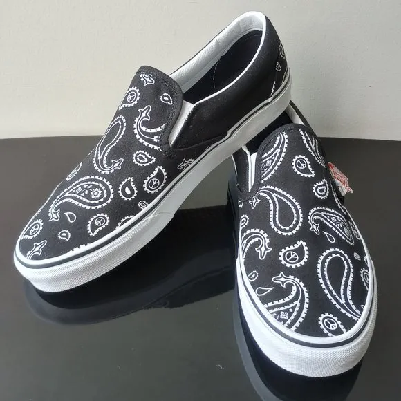 Vans Men's Classic Slip-On Peace Paisley Canvas Sneaker in Nice Looking