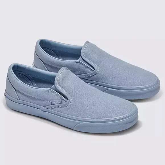 Van’s Men’s Classic Slip-OnPastel Mono Dusty BlueVN000CT5DSBSneakers