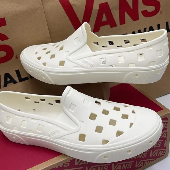 Vans Men’s Slip-On Trk MarshmallowVN0A5HF8FS8Sneakers