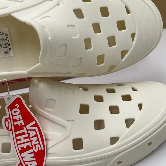 Vans Men’s Slip-On Trk MarshmallowVN0A5HF8FS8Sneakers