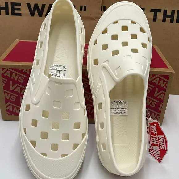 Vans Men’s Slip-On Trk MarshmallowVN0A5HF8FS8Sneakers