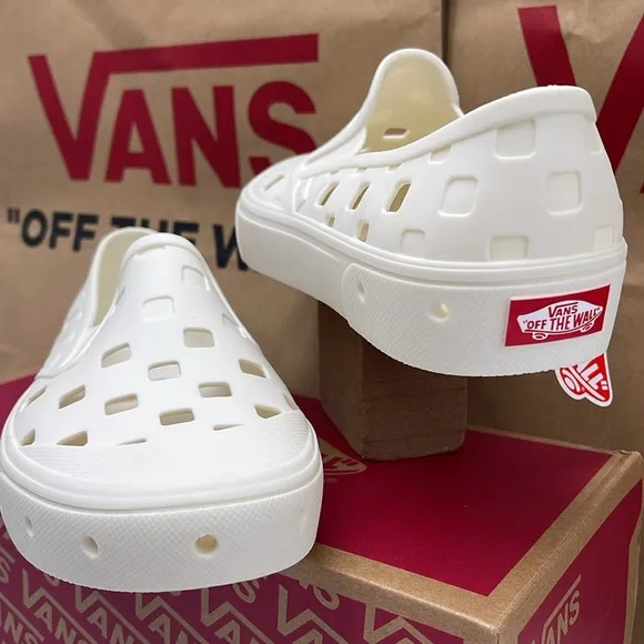 Vans Men’s Slip-On Trk MarshmallowVN0A5HF8FS8Sneakers