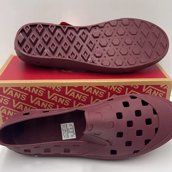 Vans Men’s Slip-On TrkTawny PortVN0A5HF8TWPSneakers