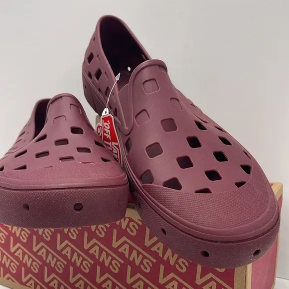 Vans Men’s Slip-On TrkTawny PortVN0A5HF8TWPSneakers