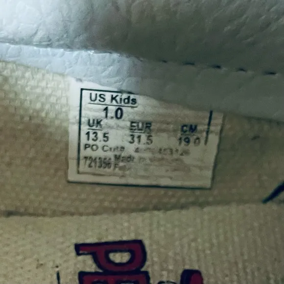 Vans Peanuts Classic Sneakers Boys 1 Girls The Gang Slip-Ons Skate Shoes Snoopy