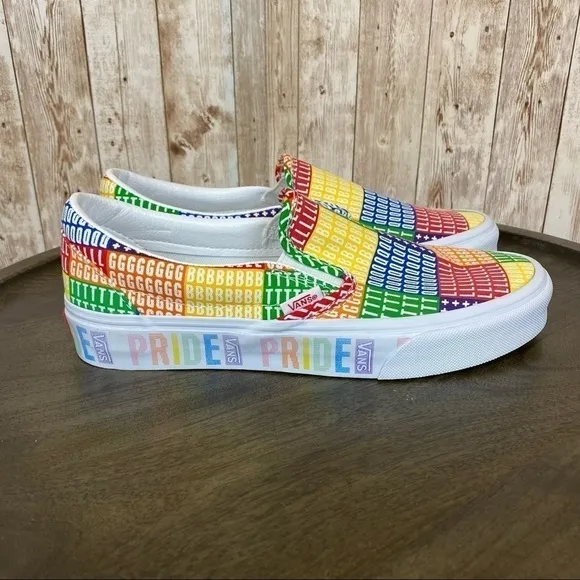 Vans Pride Classic Slip On LGBTQ Canvas Sneaker Size 9 Men