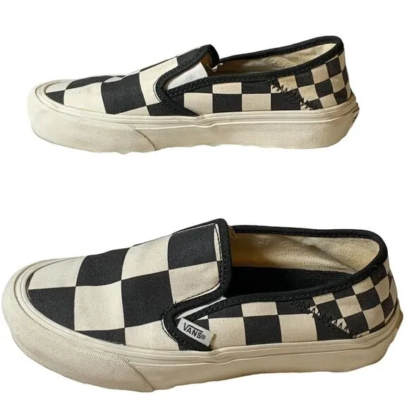 VANS The U SLIP-ON SF MEGA CHECK in Black and White