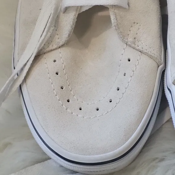 Vans White  Suede, Checkerboard  Hi Tops Sneakers For Men Size 11