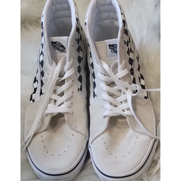 Vans White  Suede, Checkerboard  Hi Tops Sneakers For Men Size 11